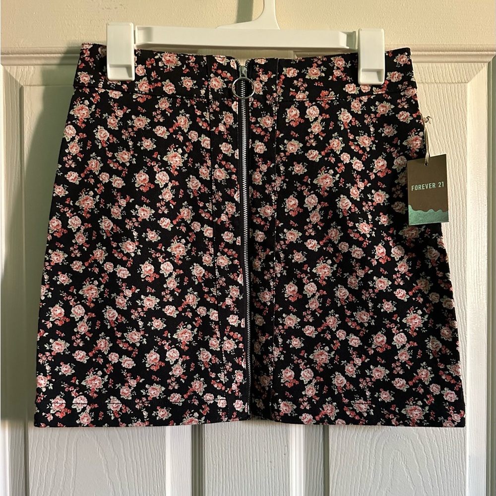 Forever 21 Black Floral Mini Skirt